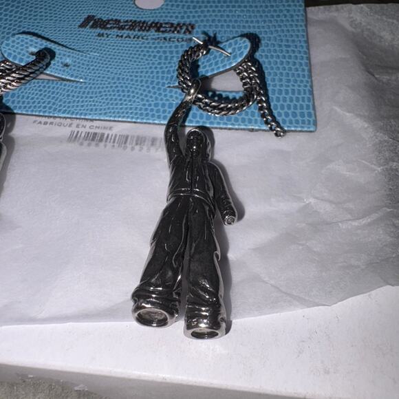 Heaven by Marc Jacobs Earrings Deftones Aged Silver Earings Deftones Cowboy NWT - Picture 6 of 8